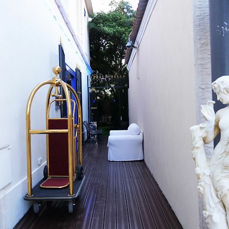 Hotel Palm Beach Cannes Exteriör bild